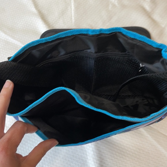 Ralph Breaks the Internet MESSENGER BAG Tote DMC Disney Movie Club BNIP - Picture 5 of 6